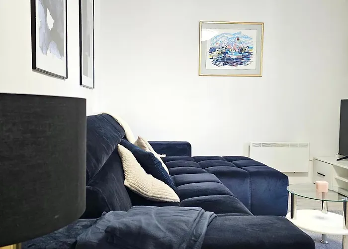 Luna - & Center * Abbazia