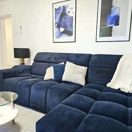 Luna - & Center Опатия