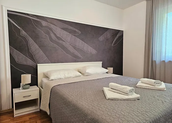 Luna - & Center Опатия